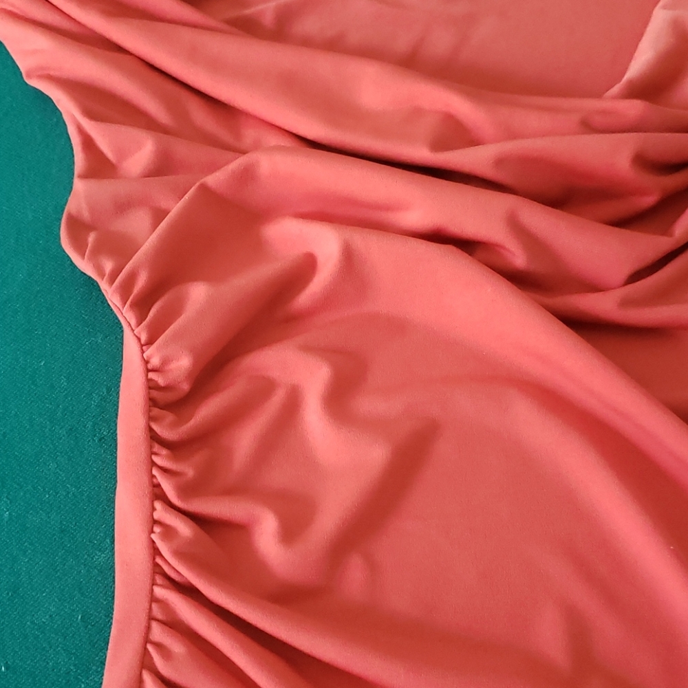 XOXO Seeveless Blouse - Picture 6 of 6